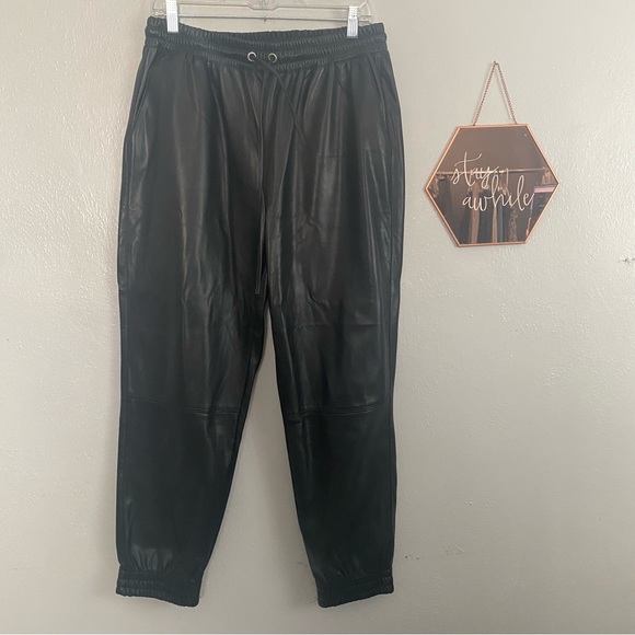LA Weekend Jogger 'Valentina' Faux Leather Size large - Picture 4 of 5